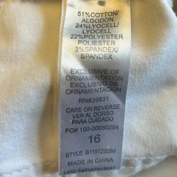 Democracy Women's Plus-Size Ab Solution High Rise Straight Leg Jean Size 16 - Picture 10 of 11